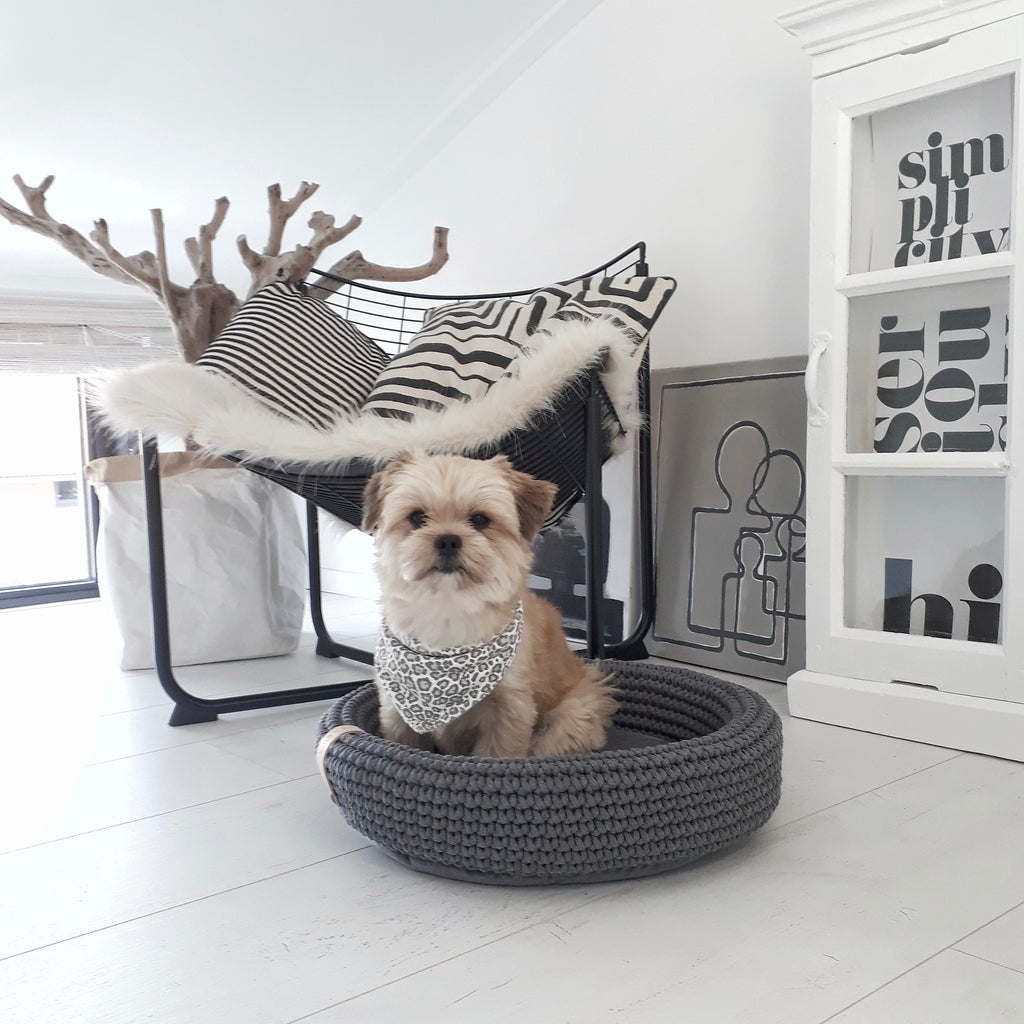 Cesta artesanal Coco Basket para gatos y perros pequeños